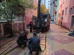 İzmir depreminden sonra tedirgin olan vatandaşlar binalarına sağlamlık testi yaptırıyor